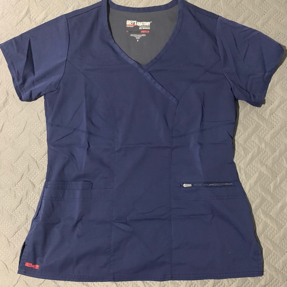 Grey’s Anatomy Scrub Top - Picture 2 of 2